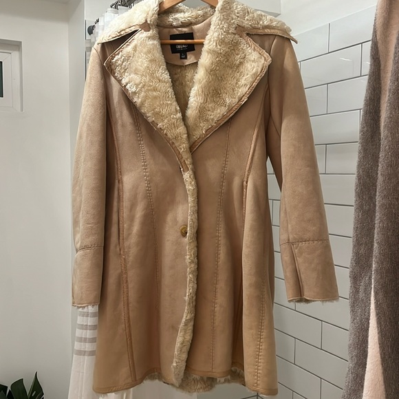 Mossimo Supply Co. Jackets & Blazers - MOSSIMO Vintage 90s/Y2K Afghan Coat w/ Faux Fur 💫‼️PRICE DROP‼️